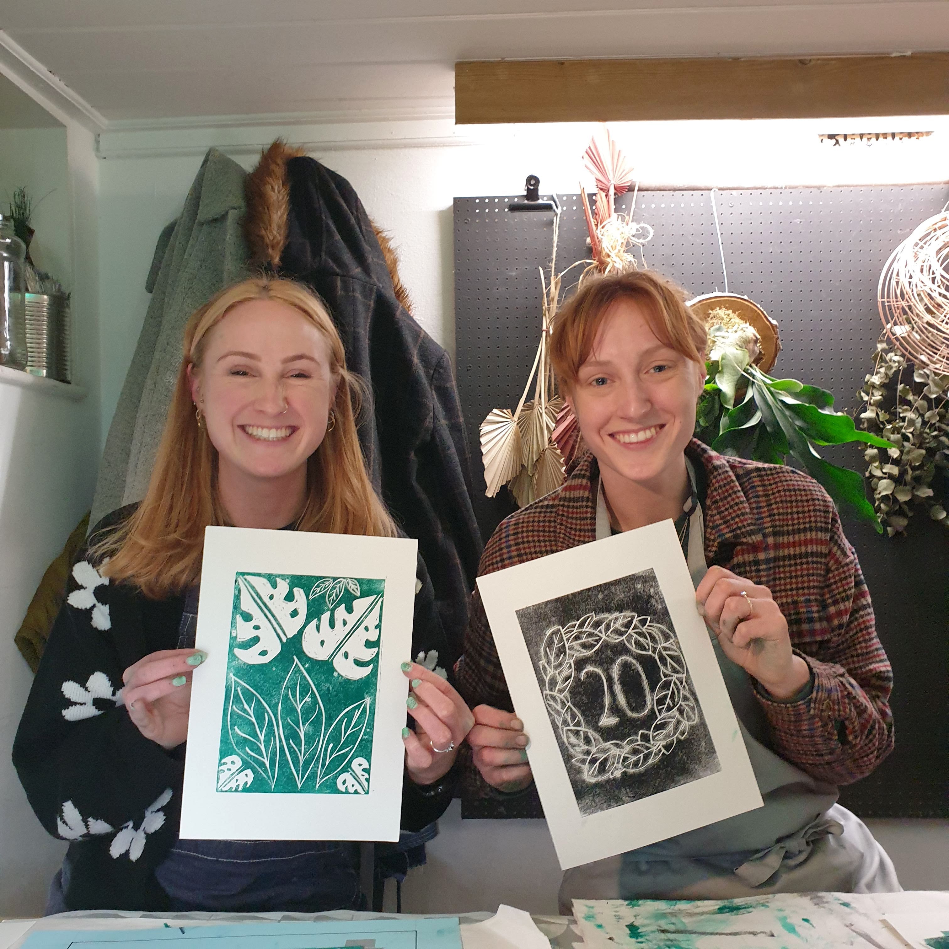 09/11/24 at 2pm Festive linocut cards with ejsparkles