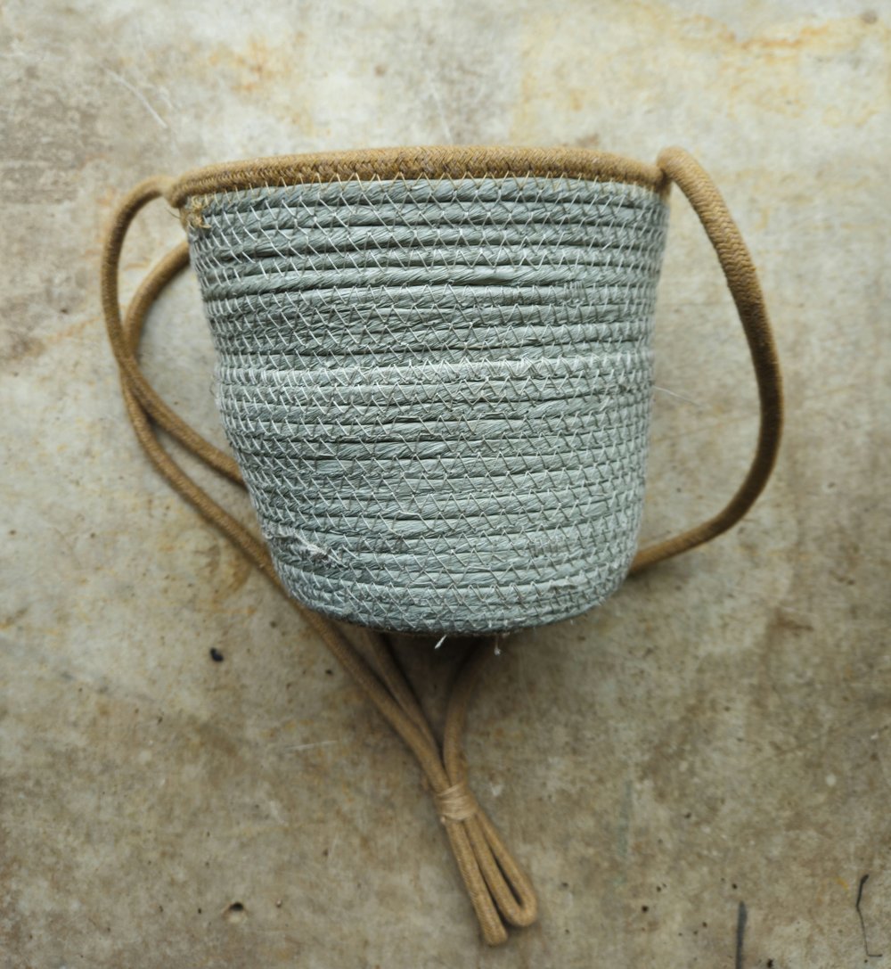 Rope hanging basket - 18cm - 3 colours available