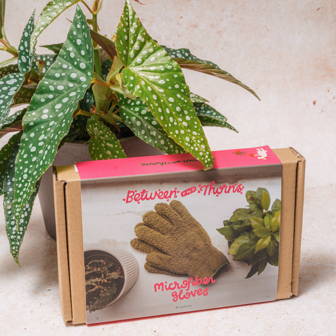 Microfibre plant duster gloves