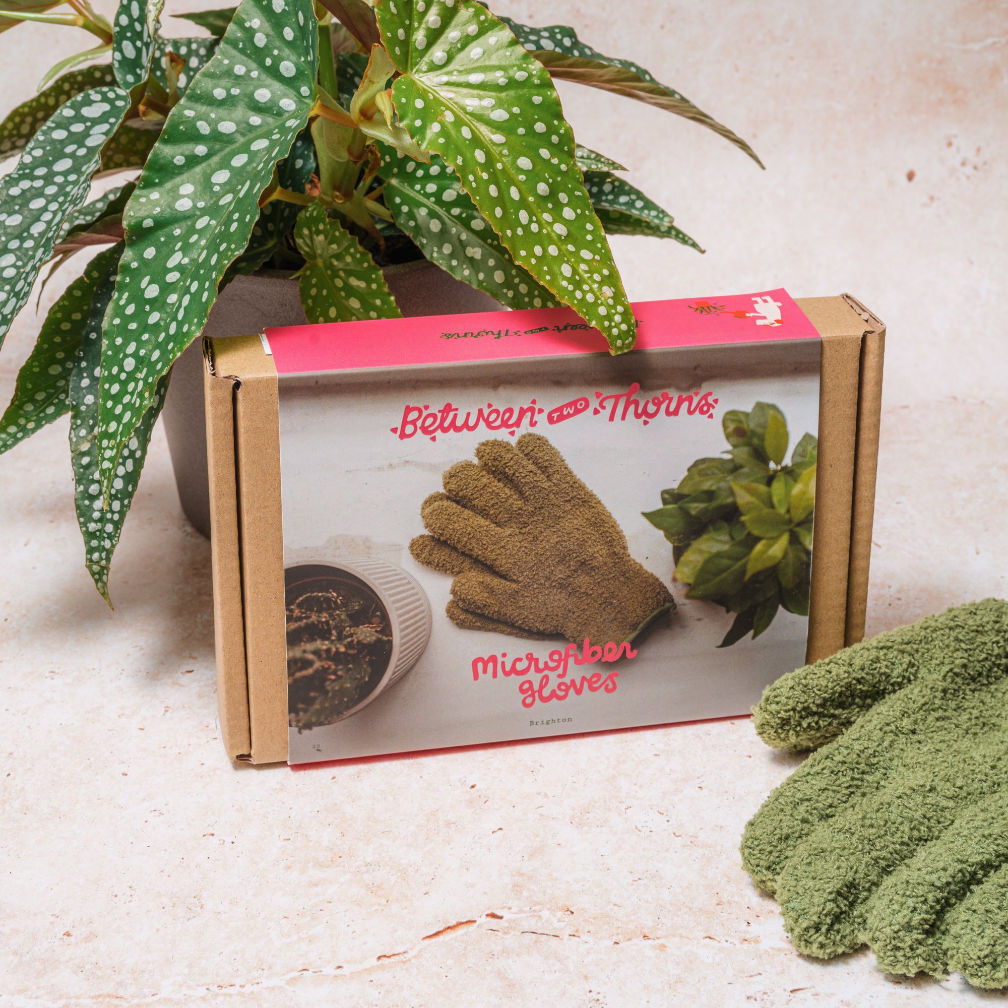 Microfibre plant duster gloves